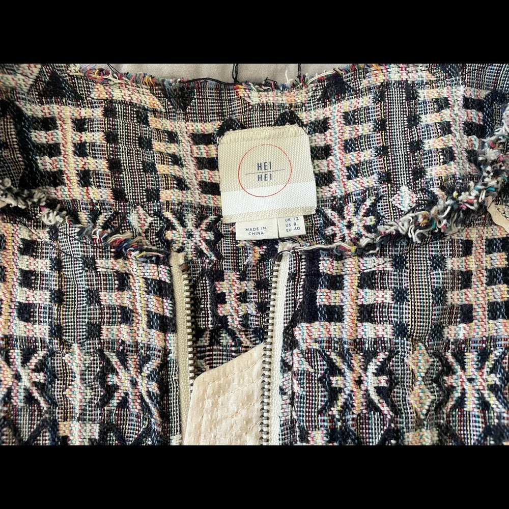 Light fabric patterned jacket - Picture 3 of 4